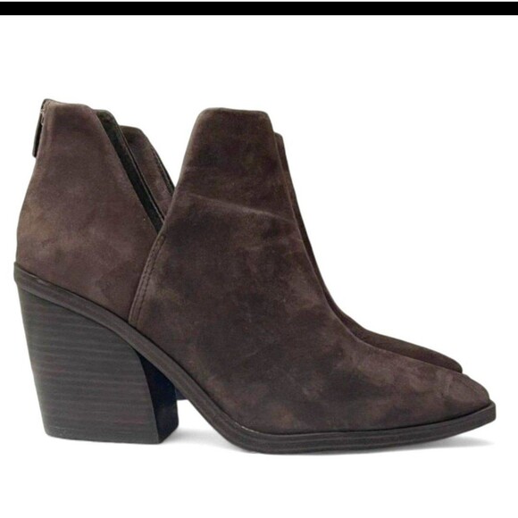 Vince Camuto Gigietta Brown Suede Bootie 8.5 - Picture 1 of 9